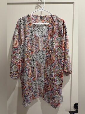 NWOT - worn once. Lightweight Paisley Print Open-Front Women's Kimono